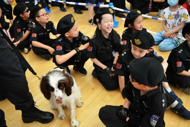 开元网址入口犹他爵士训练开放日；清晨内部沟通引欢呼；CBA常规赛在即；赛季目标并未改变的简单介绍